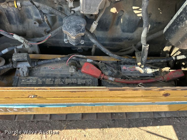 image for item NJ9470 2001 Vermeer D80x120 Navigator  directional boring unit