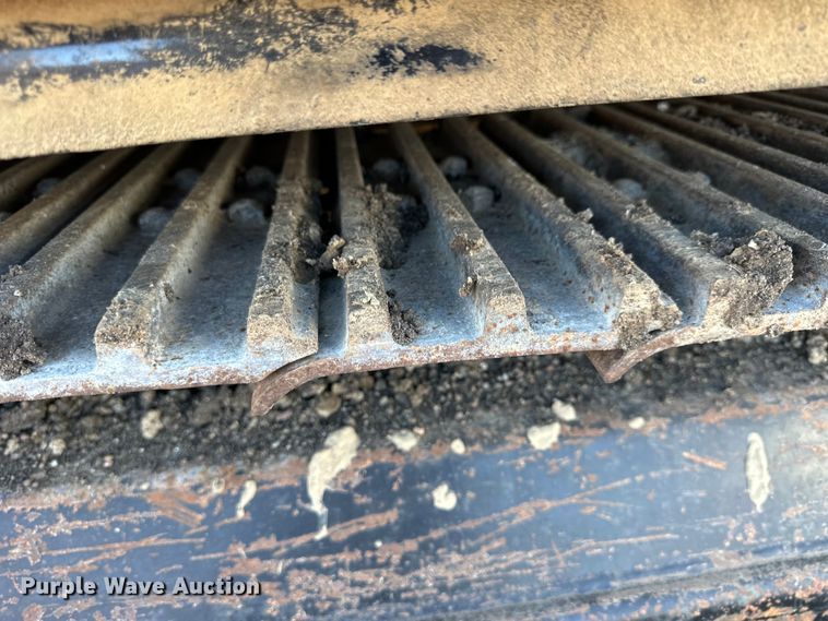 image for item NJ9470 2001 Vermeer D80x120 Navigator  directional boring unit