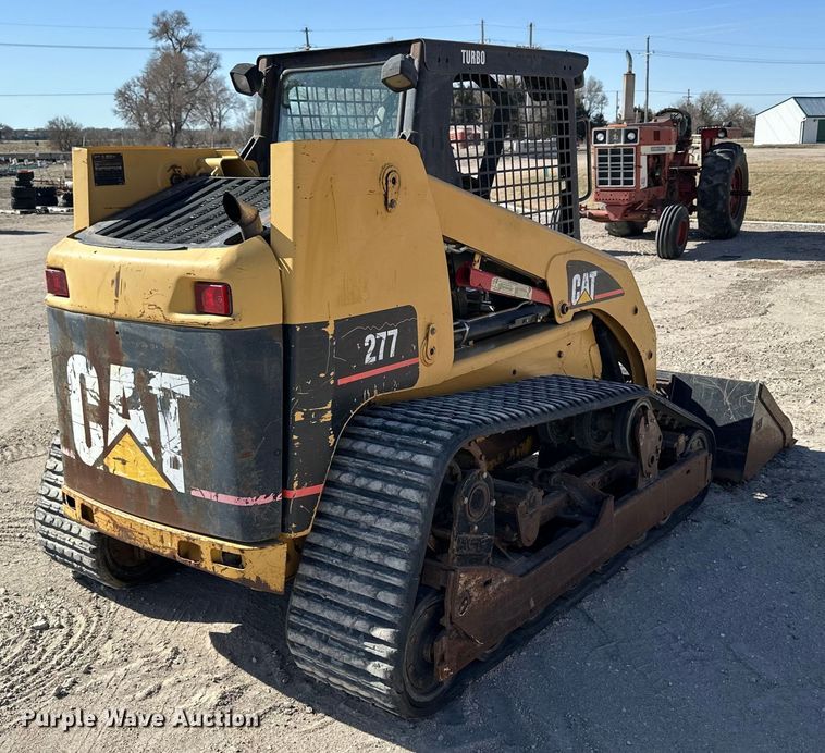 image for item NJ9471 2003 Caterpillar  277  tracked skid steer loader