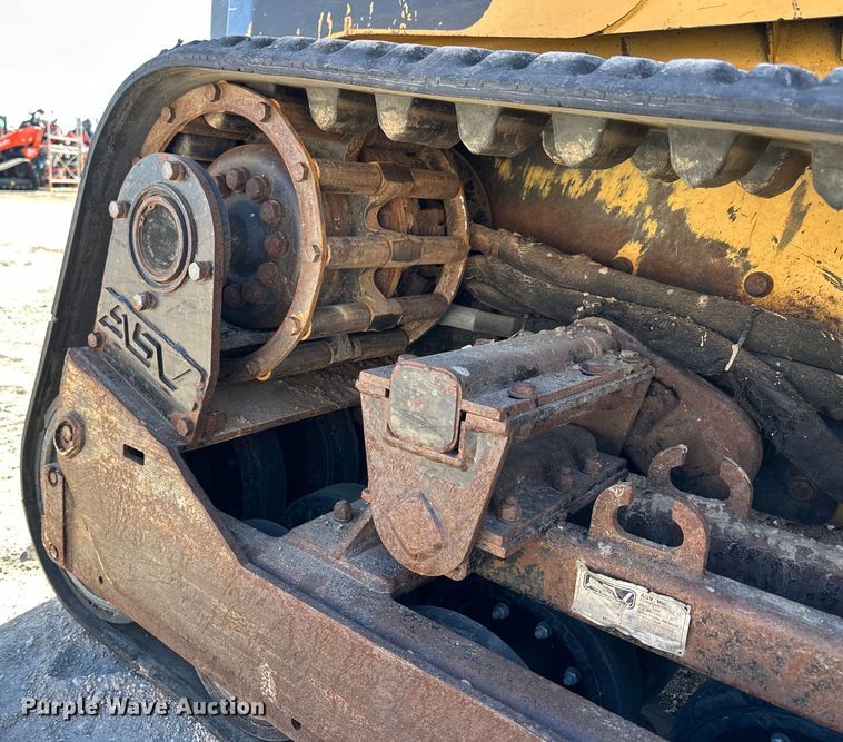 image for item NJ9471 2003 Caterpillar  277  tracked skid steer loader