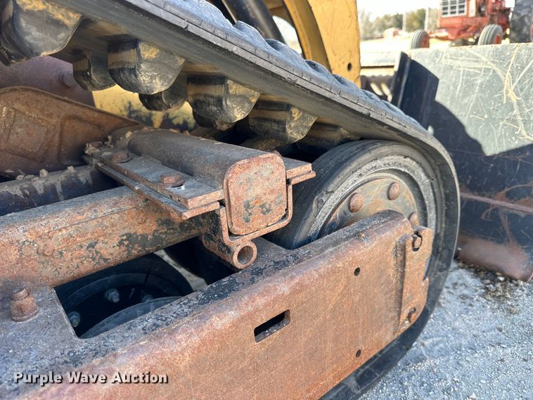 image for item NJ9471 2003 Caterpillar  277  tracked skid steer loader