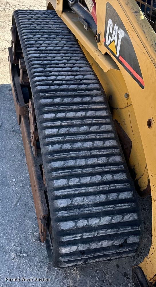 image for item NJ9471 2003 Caterpillar  277  tracked skid steer loader