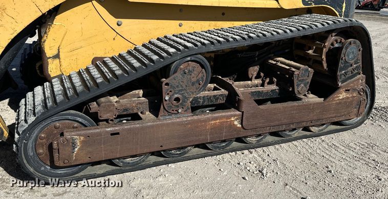 image for item NJ9471 2003 Caterpillar  277  tracked skid steer loader