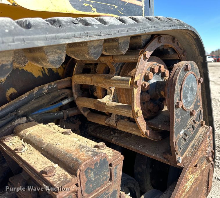 image for item NJ9471 2003 Caterpillar  277  tracked skid steer loader