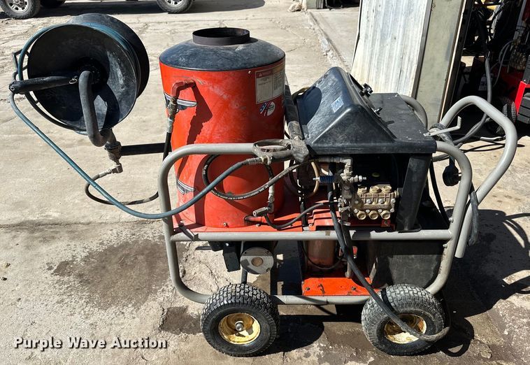 image for item NJ9472 Alkota 523x4 hot pressure washer