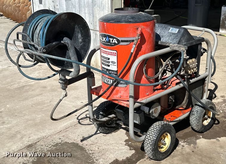 image for item NJ9472 Alkota 523x4 hot pressure washer