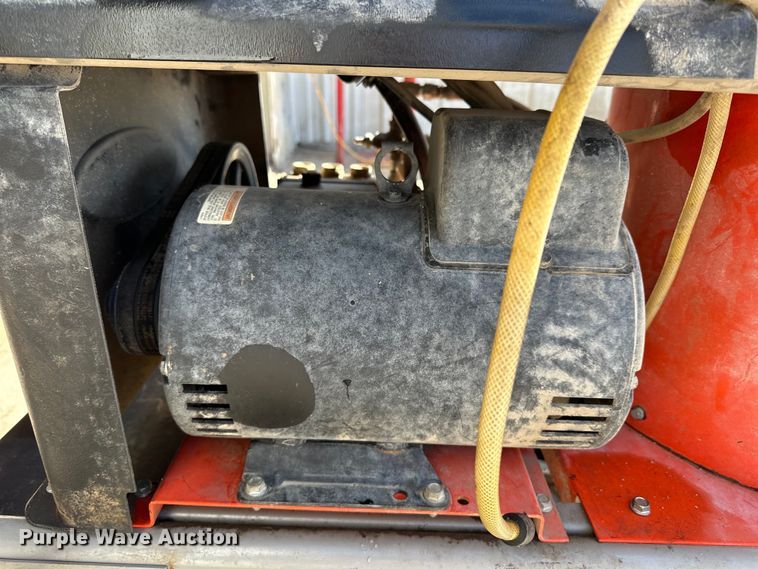 image for item NJ9472 Alkota 523x4 hot pressure washer