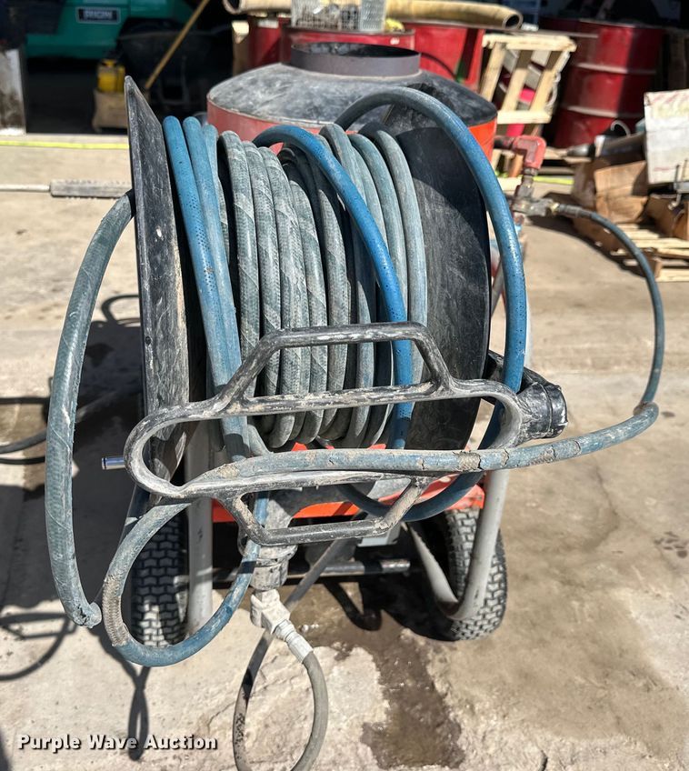 image for item NJ9472 Alkota 523x4 hot pressure washer