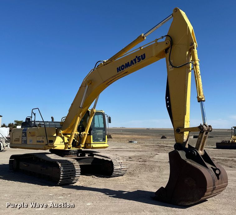 image for item NJ9476 2010 Komatsu PC350LC-8 excavator