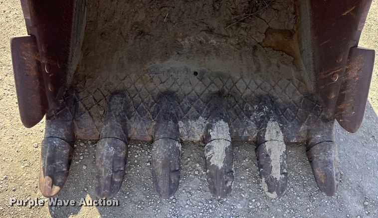 image for item NJ9476 2010 Komatsu PC350LC-8 excavator