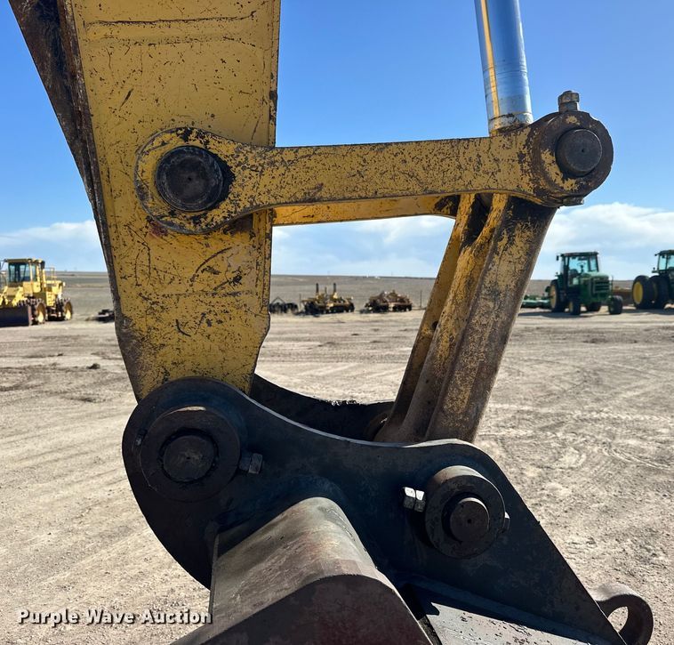 image for item NJ9476 2010 Komatsu PC350LC-8 excavator