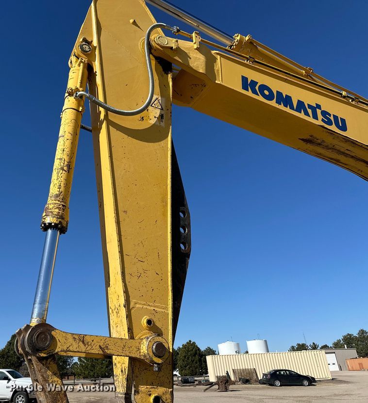 image for item NJ9476 2010 Komatsu PC350LC-8 excavator
