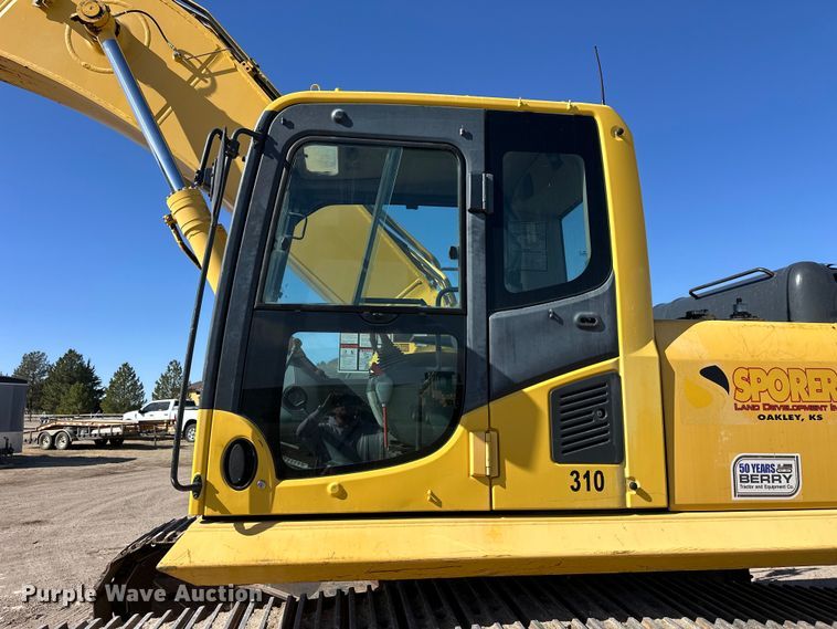 image for item NJ9476 2010 Komatsu PC350LC-8 excavator
