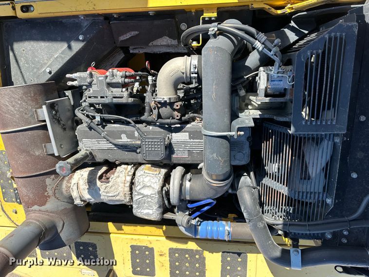 image for item NJ9476 2010 Komatsu PC350LC-8 excavator