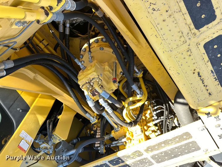 image for item NJ9476 2010 Komatsu PC350LC-8 excavator