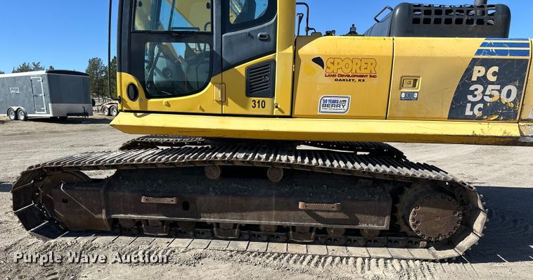 image for item NJ9476 2010 Komatsu PC350LC-8 excavator