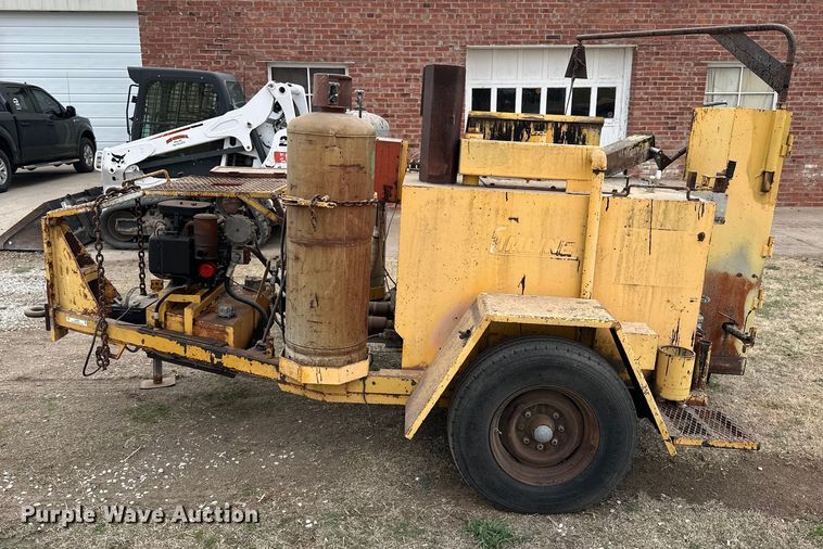 image for item NJ9487 Cimline crack seal machine