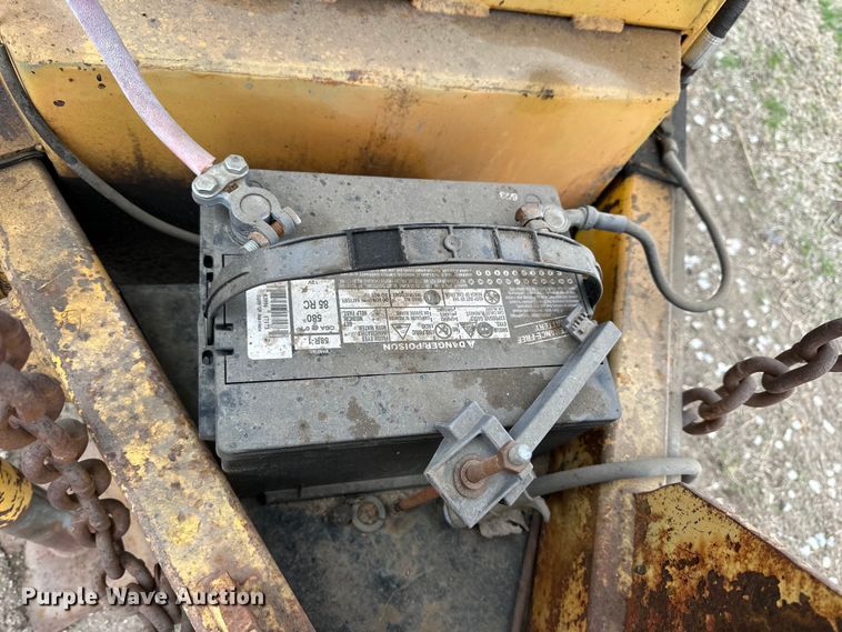 image for item NJ9487 Cimline crack seal machine