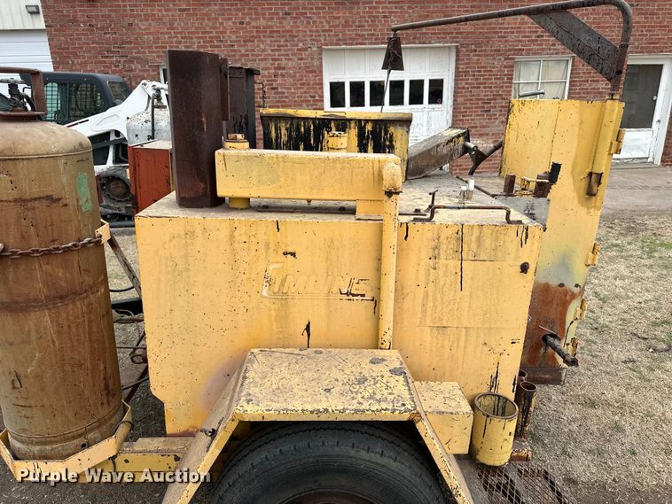 image for item NJ9487 Cimline crack seal machine