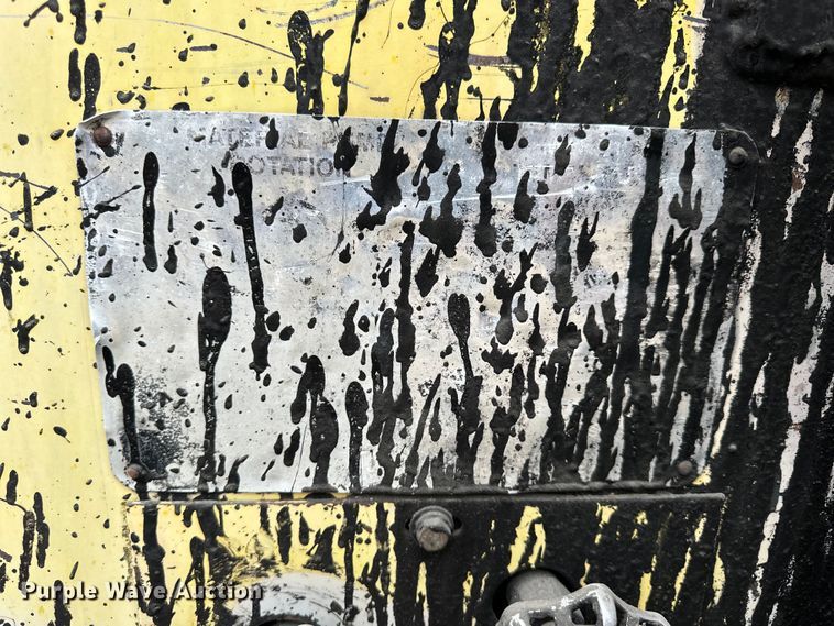 image for item NJ9487 Cimline crack seal machine