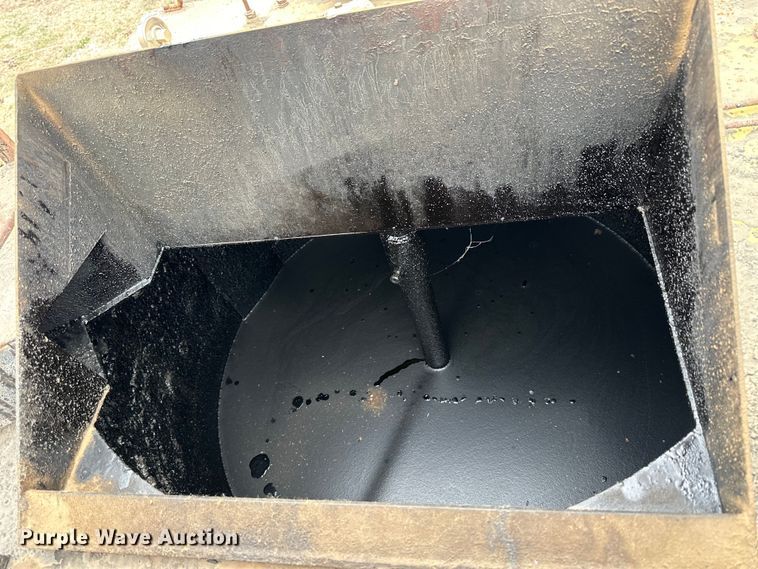 image for item NJ9487 Cimline crack seal machine