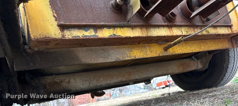 image for item NJ9487 Cimline crack seal machine