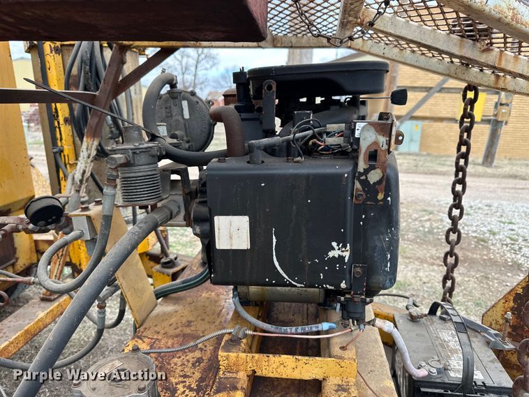 image for item NJ9487 Cimline crack seal machine