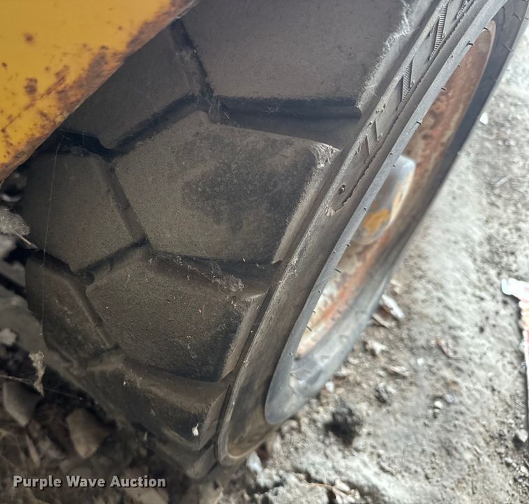 image for item NN9497 Yale G83P-060-SB forklift