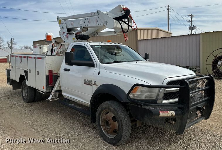 image for item NS9519 2017 Dodge Ram 5500HD bucket truck