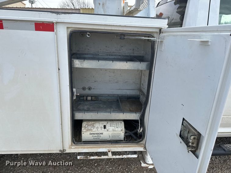 image for item NS9519 2017 Dodge Ram 5500HD bucket truck