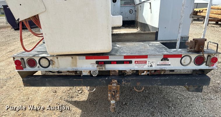 image for item NS9519 2017 Dodge Ram 5500HD bucket truck