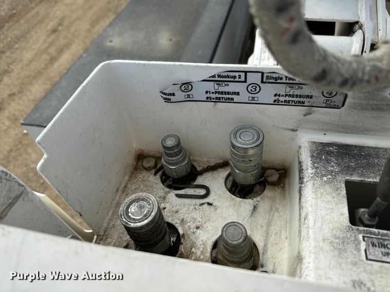 image for item NS9519 2017 Dodge Ram 5500HD bucket truck