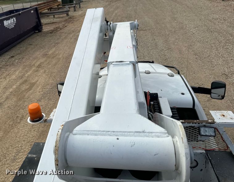 image for item NS9519 2017 Dodge Ram 5500HD bucket truck