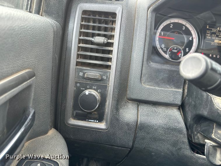 image for item NS9519 2017 Dodge Ram 5500HD bucket truck