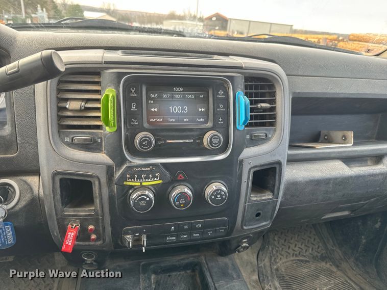 image for item NS9519 2017 Dodge Ram 5500HD bucket truck