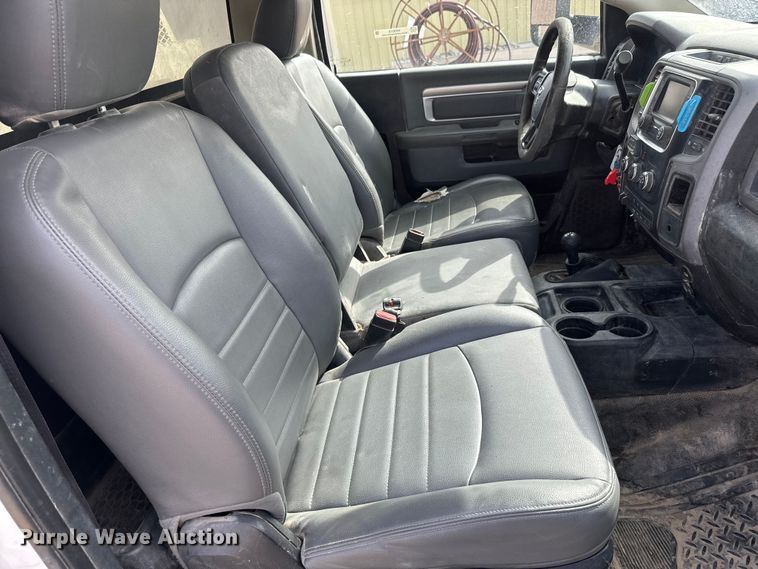 image for item NS9519 2017 Dodge Ram 5500HD bucket truck