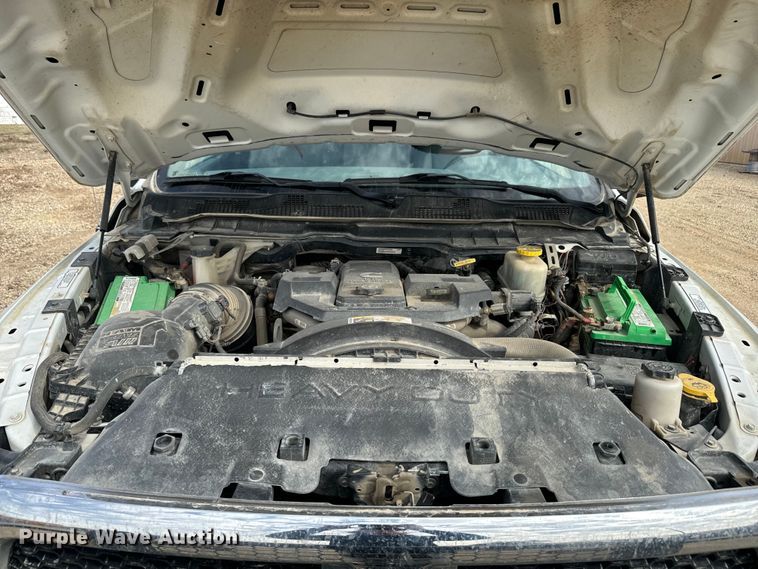 image for item NS9519 2017 Dodge Ram 5500HD bucket truck