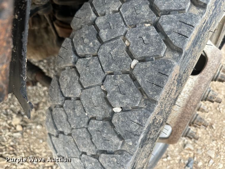 image for item NS9519 2017 Dodge Ram 5500HD bucket truck