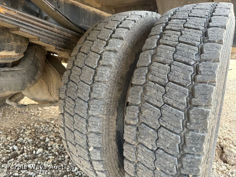 image for item NS9519 2017 Dodge Ram 5500HD bucket truck