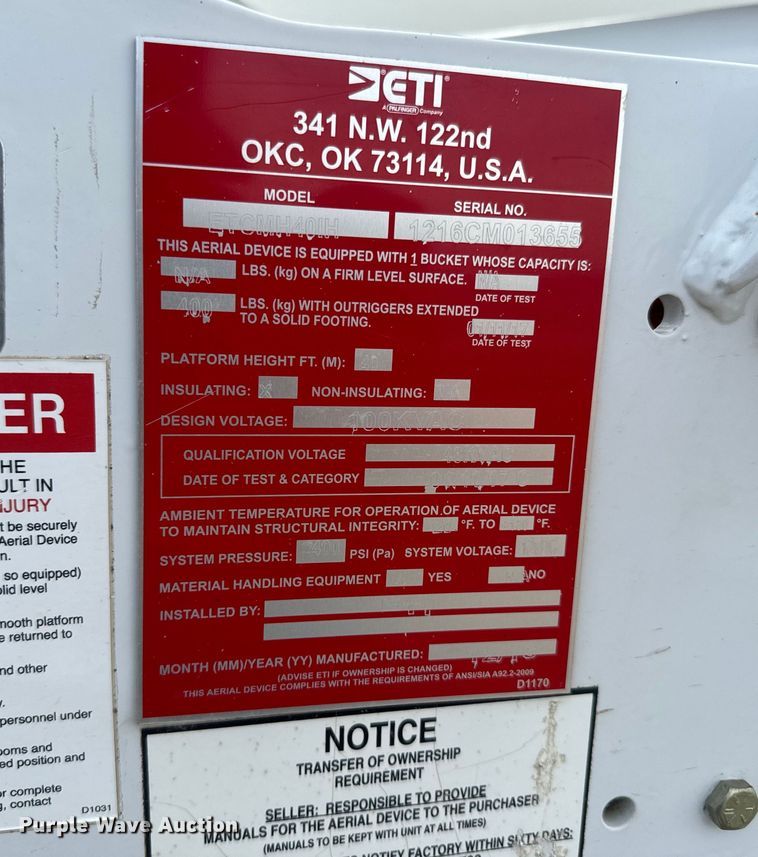 image for item NS9519 2017 Dodge Ram 5500HD bucket truck