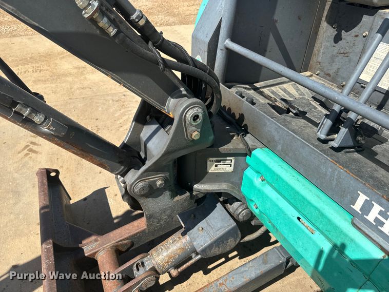 image for item NS9535 2017 IHI 25V4-F mini excavator