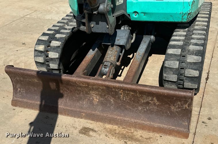 image for item NS9535 2017 IHI 25V4-F mini excavator