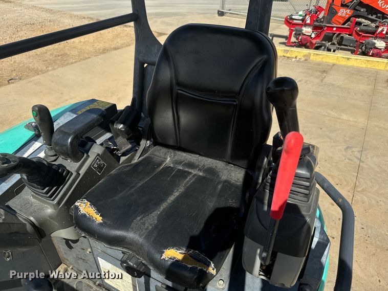 image for item NS9535 2017 IHI 25V4-F mini excavator