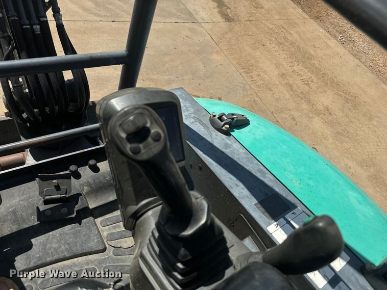 image for item NS9535 2017 IHI 25V4-F mini excavator