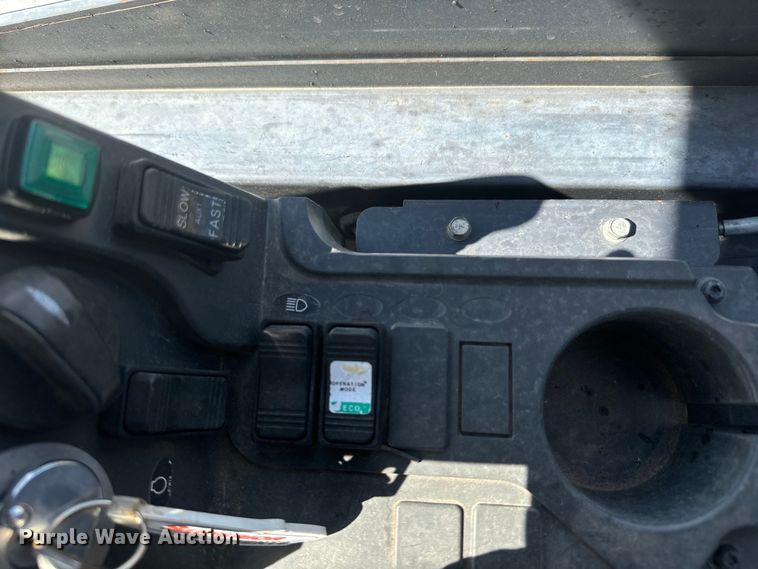 image for item NS9535 2017 IHI 25V4-F mini excavator