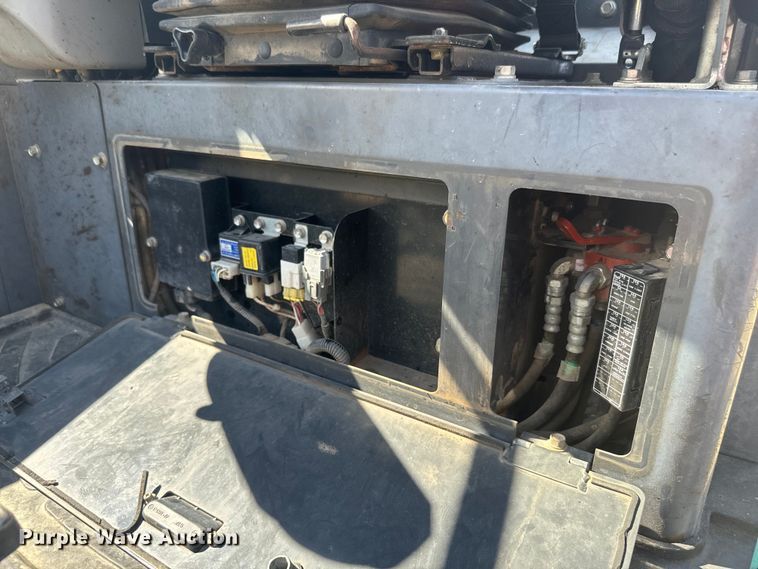 image for item NS9535 2017 IHI 25V4-F mini excavator