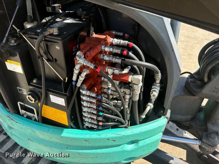 image for item NS9535 2017 IHI 25V4-F mini excavator