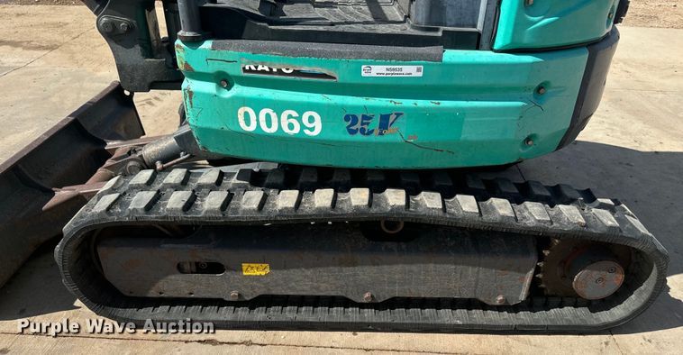 image for item NS9535 2017 IHI 25V4-F mini excavator