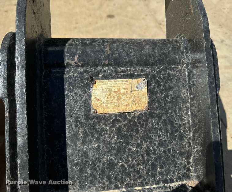 image for item NS9535 2017 IHI 25V4-F mini excavator