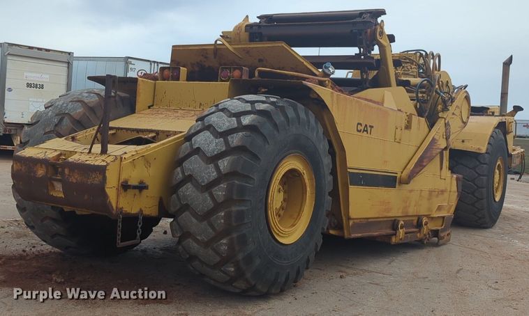 image for item NZ9403 1984 Caterpillar 615 elevating scraper